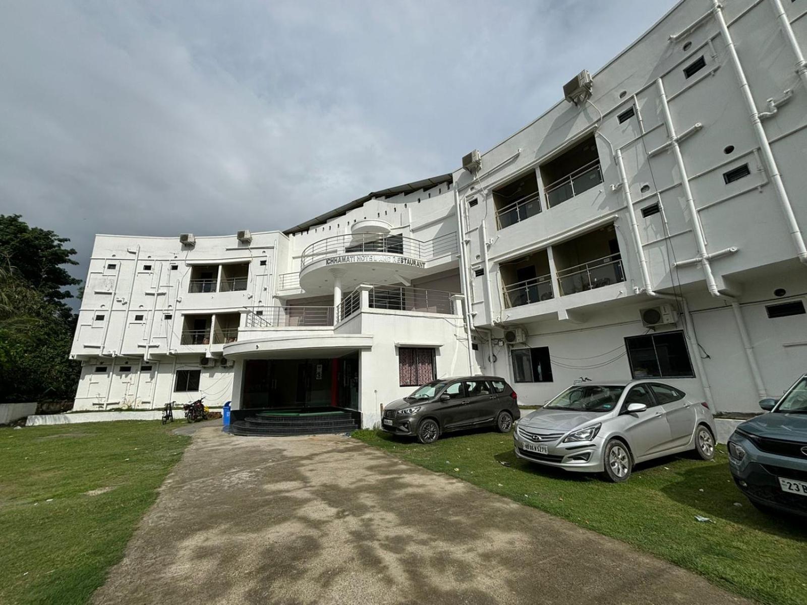 Ichhamati Hotel And Restaurant Hasnabad Экстерьер фото