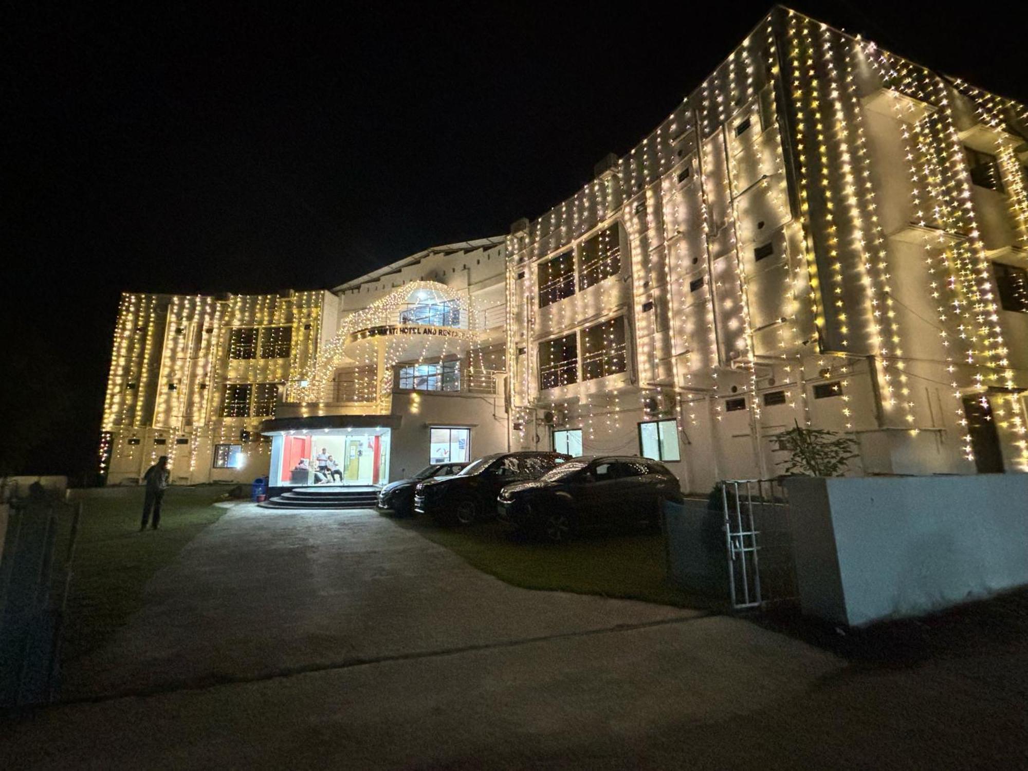 Ichhamati Hotel And Restaurant Hasnabad Экстерьер фото